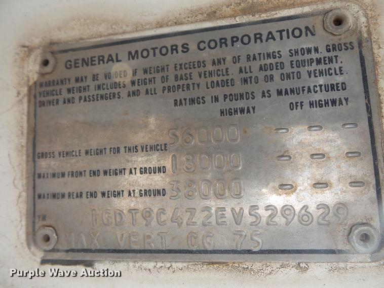 image for item DV9518 1984 GMC Brigadier flatbed truck