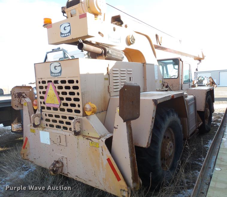 image for item DV9519 1978 Grove RT48MC crane