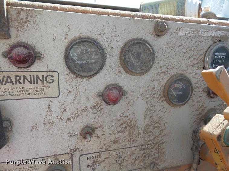 image for item DV9519 1978 Grove RT48MC crane