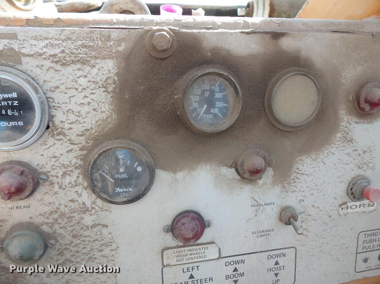 image for item DV9519 1978 Grove RT48MC crane