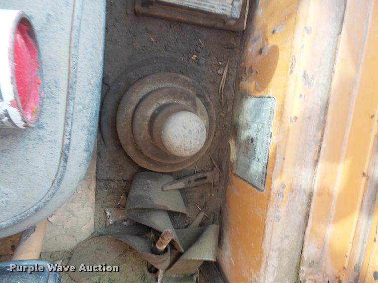 image for item DV9519 1978 Grove RT48MC crane