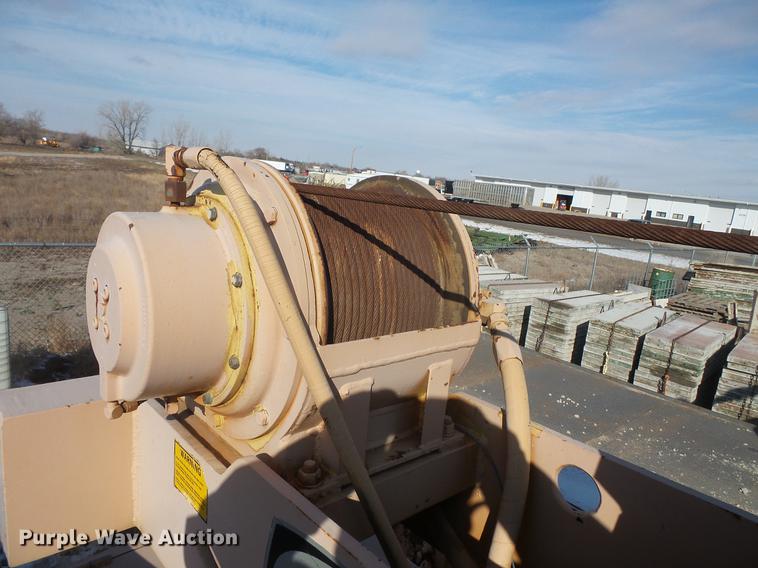 image for item DV9519 1978 Grove RT48MC crane