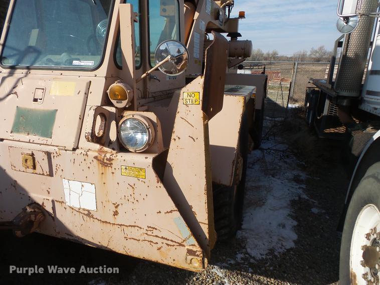 image for item DV9519 1978 Grove RT48MC crane