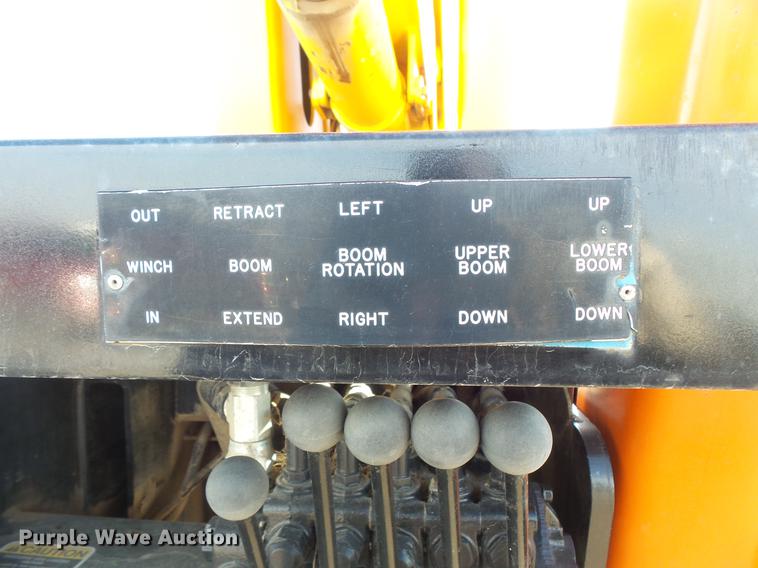 image for item DV9520 1991 Volvo WG flatbed truck with crane