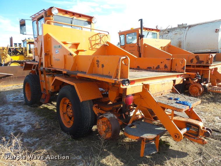 image for item DV9521 Tamper EXR rail car mover