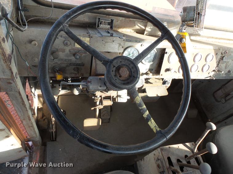 image for item DV9521 Tamper EXR rail car mover