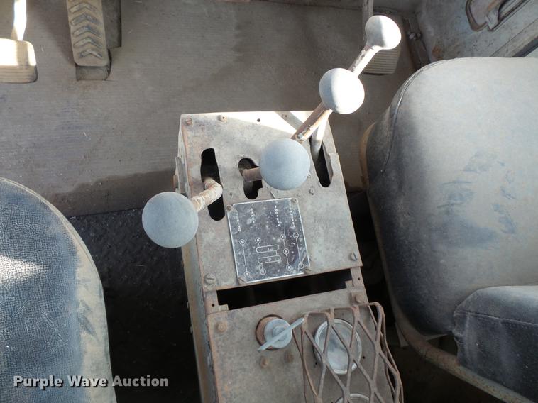 image for item DV9521 Tamper EXR rail car mover