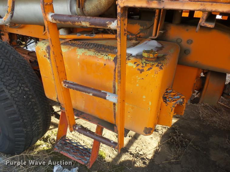 image for item DV9521 Tamper EXR rail car mover