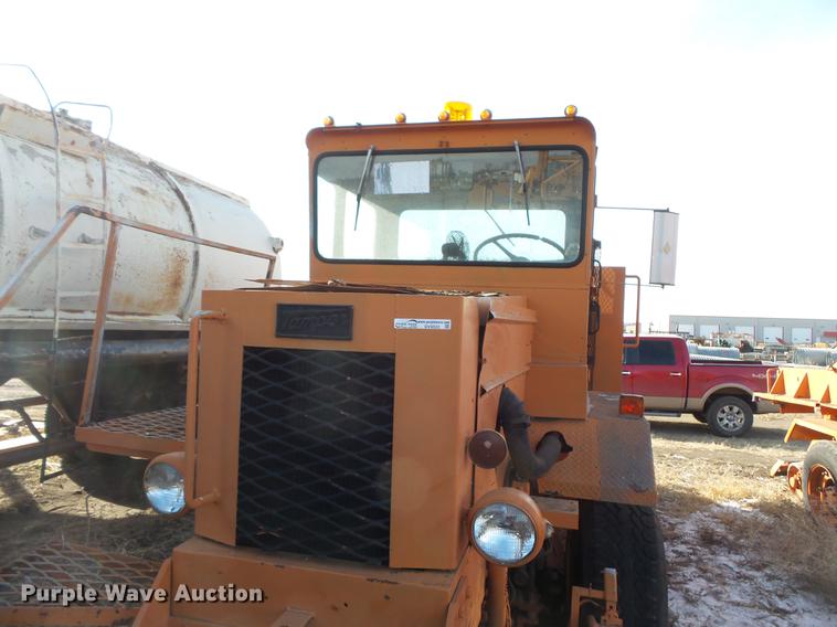 image for item DV9522 Tamper EXR rail car mover