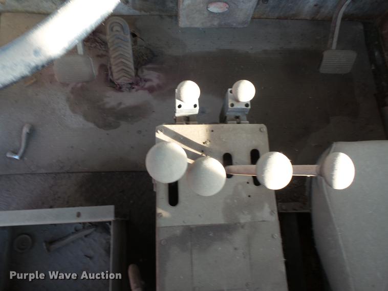 image for item DV9522 Tamper EXR rail car mover