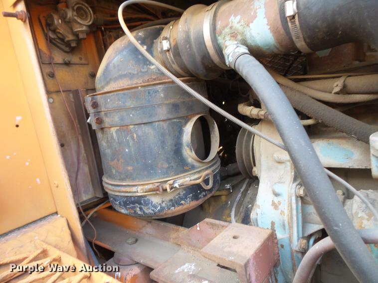 image for item DV9522 Tamper EXR rail car mover