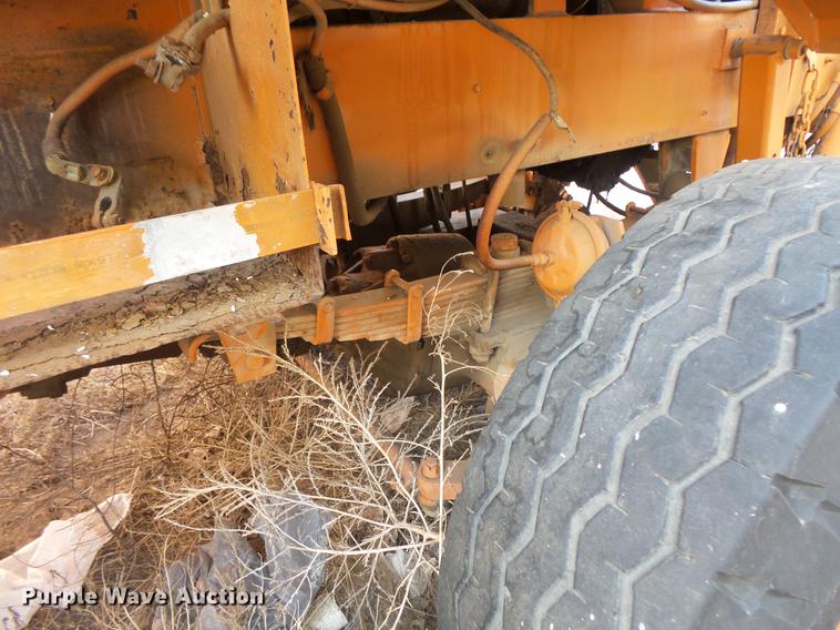 image for item DV9522 Tamper EXR rail car mover