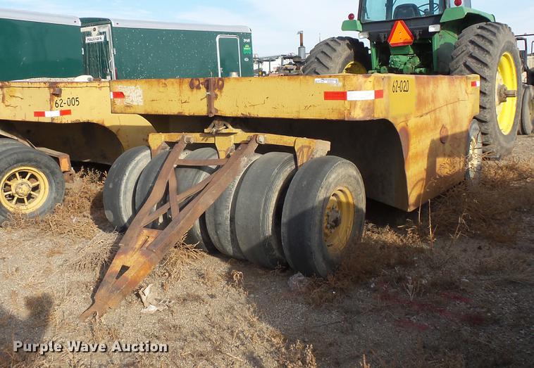 image for item DV9523 Tampo 62020 pneumatic roller