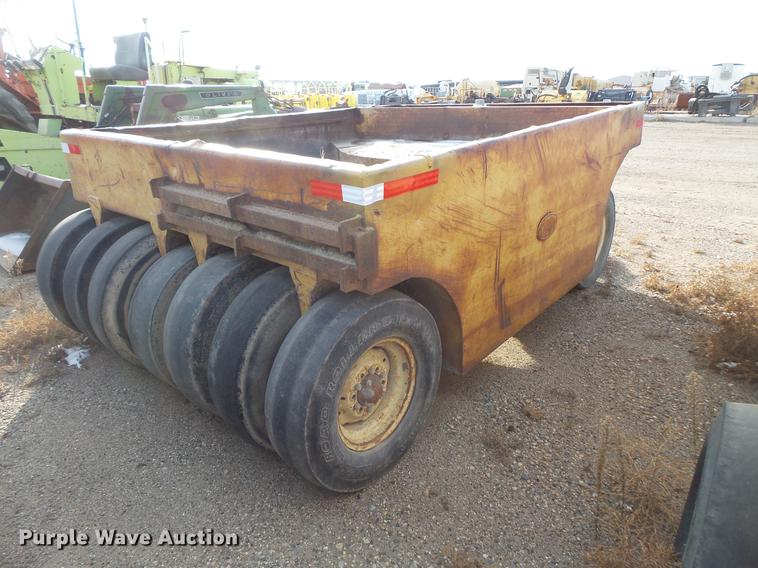 image for item DV9523 Tampo 62020 pneumatic roller