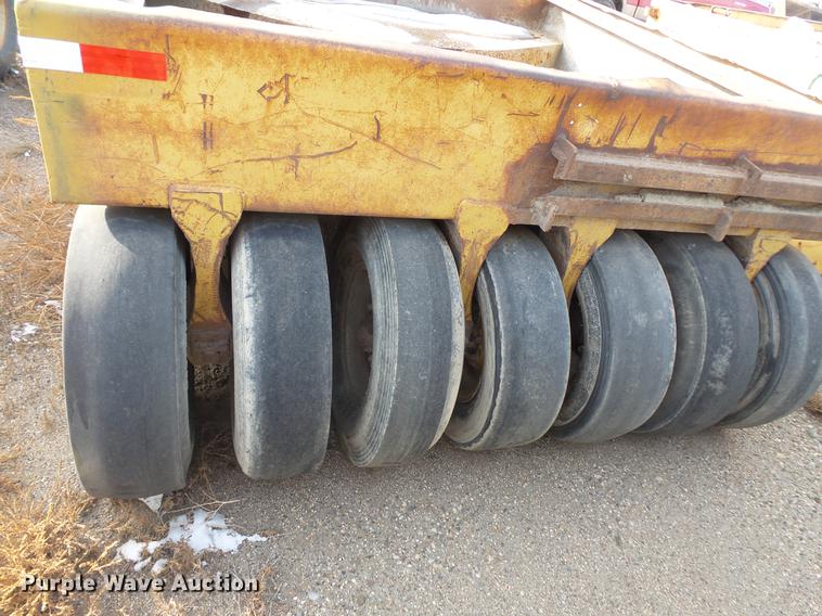 image for item DV9523 Tampo 62020 pneumatic roller