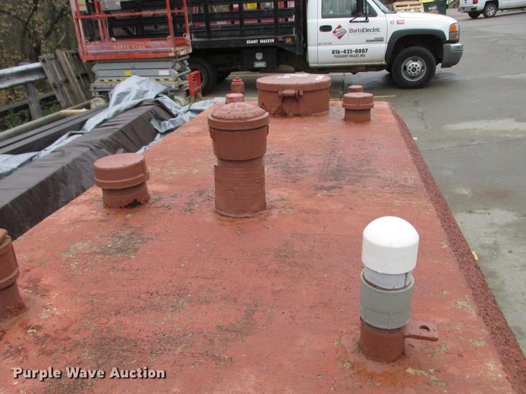 image for item DX9253 ConVault fuel tank