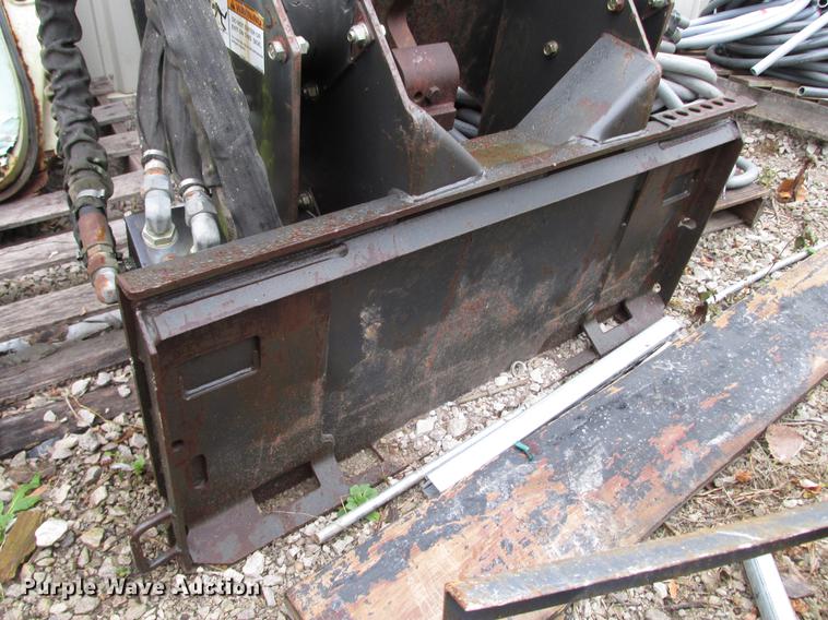 image for item DX9256 Bobcat skid steer vibratory trench roller