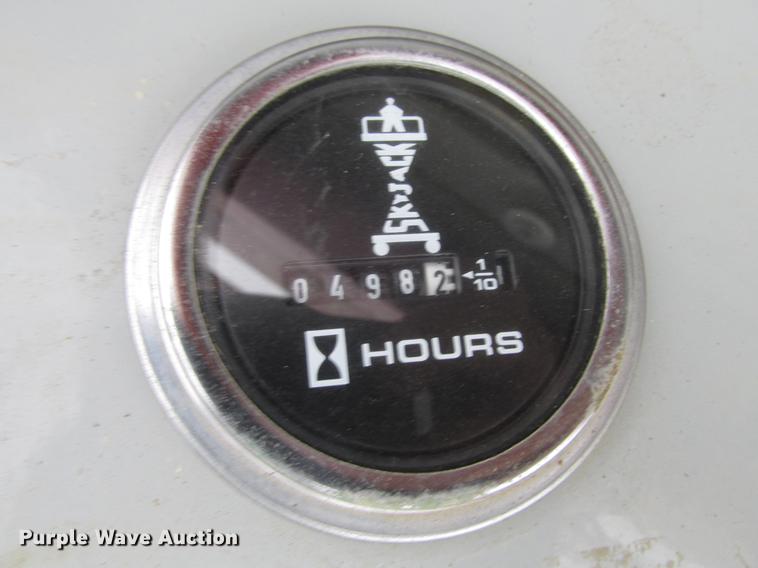 image for item DX9259 2004 Sky Jack SJIII 3219 scissor lift