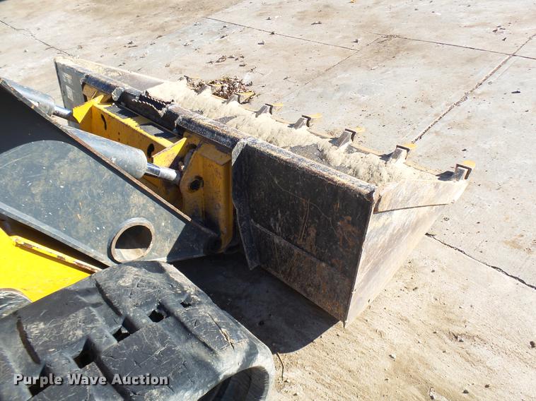 image for item DX9260 2012 John Deere 329D skid steer