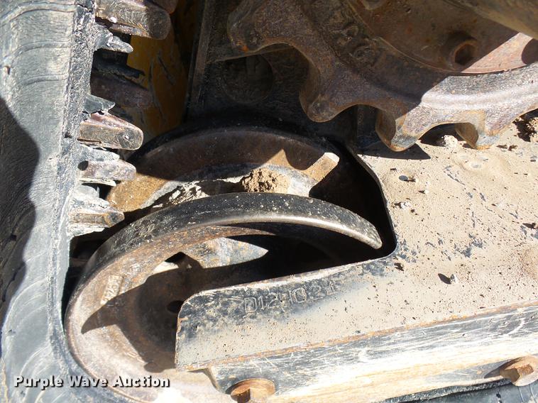 image for item DX9260 2012 John Deere 329D skid steer