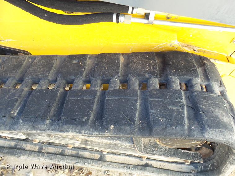 image for item DX9260 2012 John Deere 329D skid steer