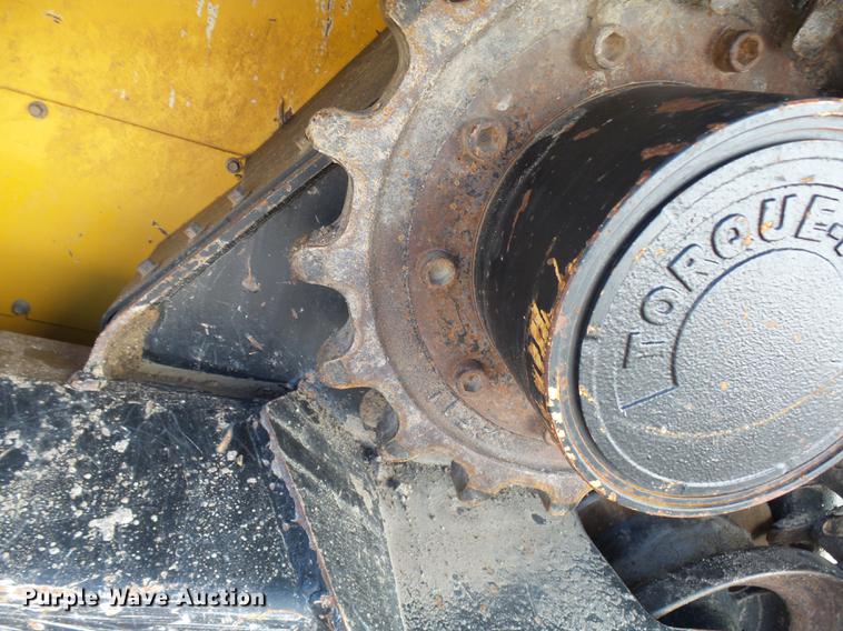 image for item DX9260 2012 John Deere 329D skid steer