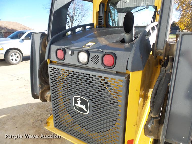 image for item DX9260 2012 John Deere 329D skid steer