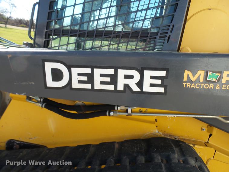 image for item DX9260 2012 John Deere 329D skid steer