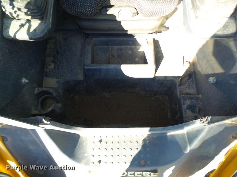 image for item DX9260 2012 John Deere 329D skid steer