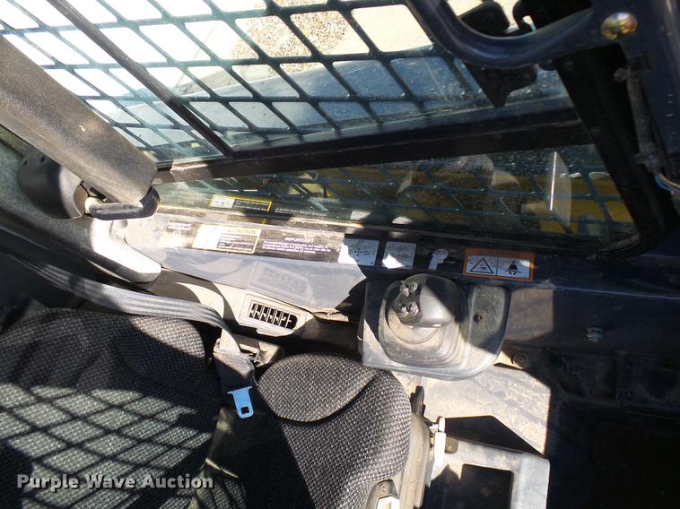 image for item DX9260 2012 John Deere 329D skid steer