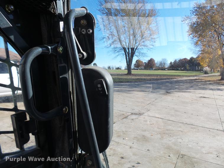 image for item DX9260 2012 John Deere 329D skid steer