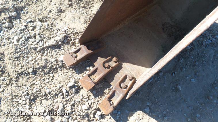 image for item DX9751 Bobcat excavator bucket
