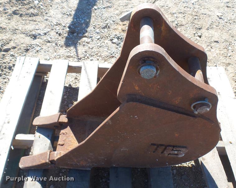 image for item DX9753 WB excavator bucket