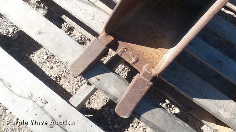 image for item DX9753 WB excavator bucket
