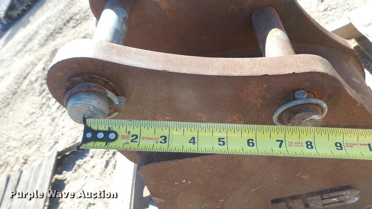 image for item DX9753 WB excavator bucket