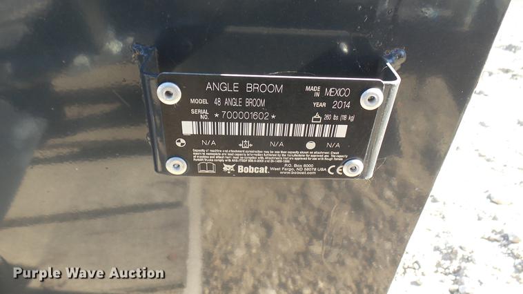 image for item DX9757 2014 Bobcat skid steer broom