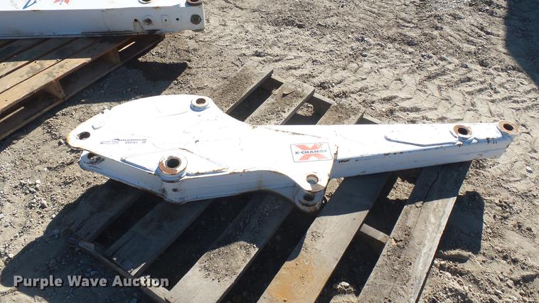 image for item DX9761 Bobcat excavator arm