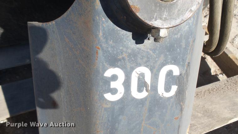 image for item DX9766 Bobcat 30C skid steer auger