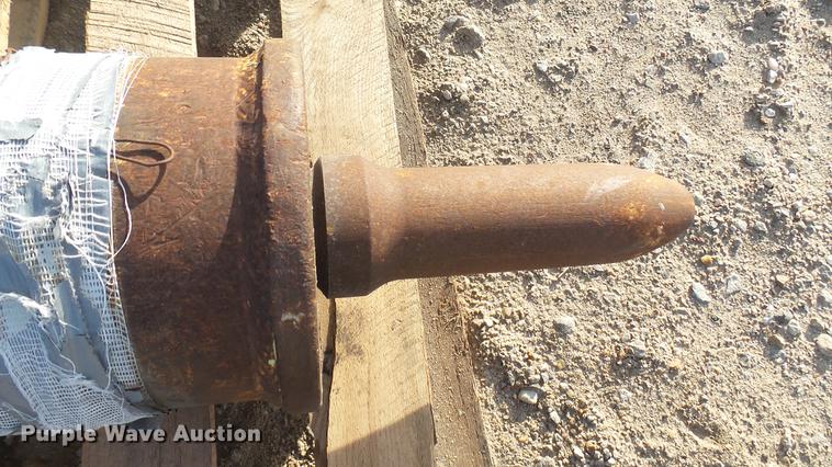 image for item DX9865 Bobcat breaker