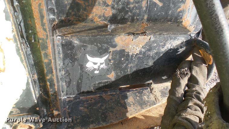 image for item DX9865 Bobcat breaker