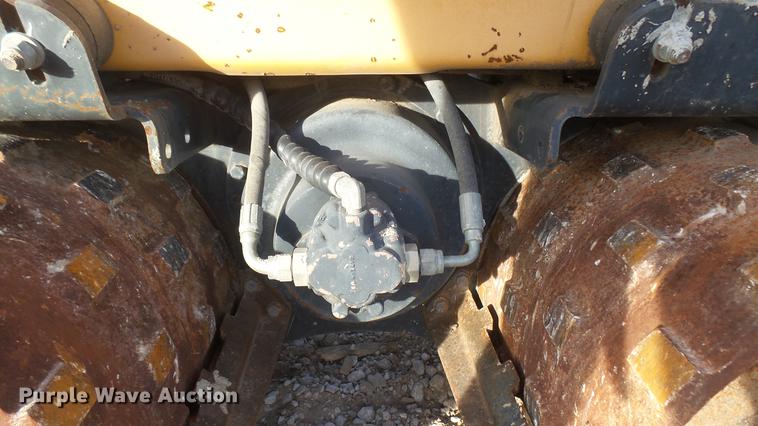 image for item DX9866 Stone Bulldog trench compactor