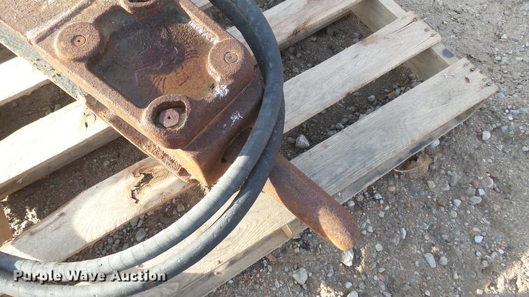 image for item DX9867 Bobcat breaker