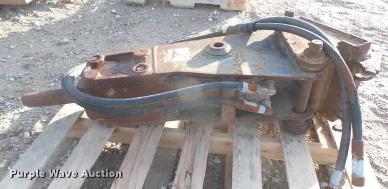 image for item DX9867 Bobcat breaker