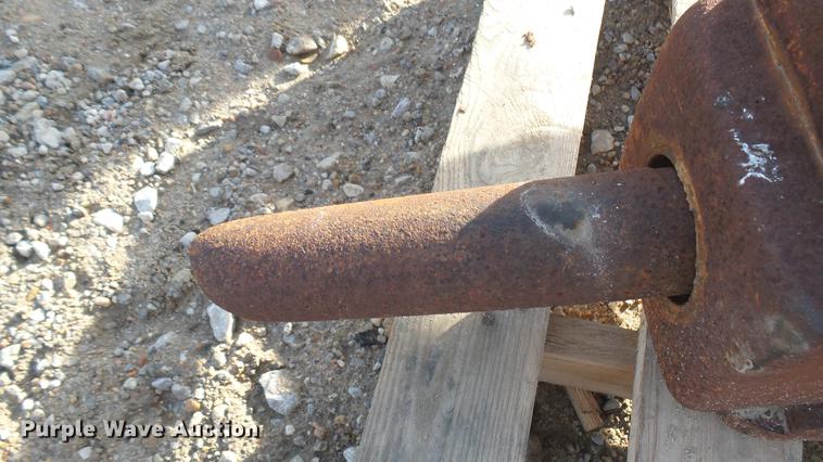 image for item DX9867 Bobcat breaker