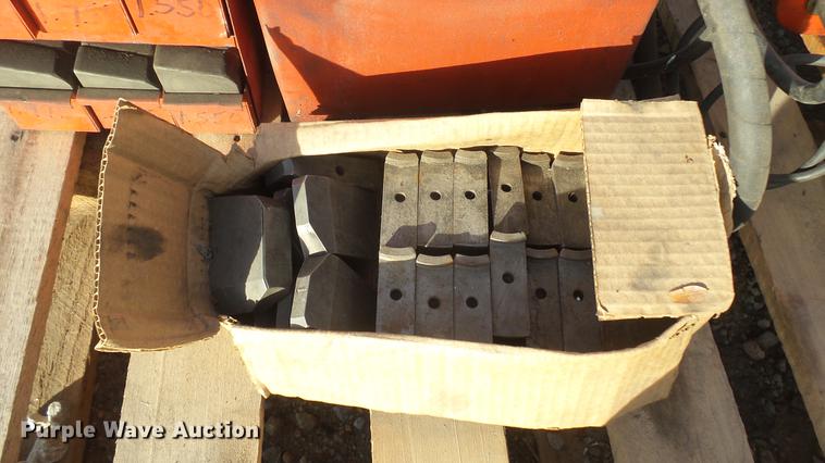 image for item DX9868 FMC hose crimping machine