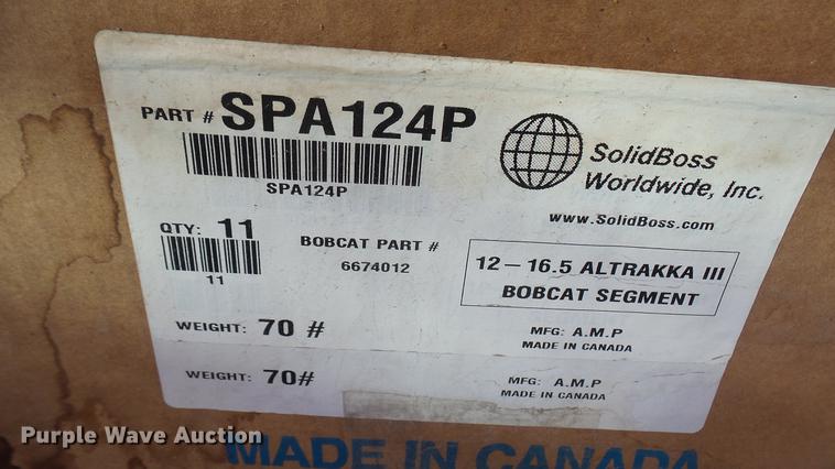 image for item DX9871 (77) SolidBoss 12-16.5 Altrakka III Bobcat rubber segments