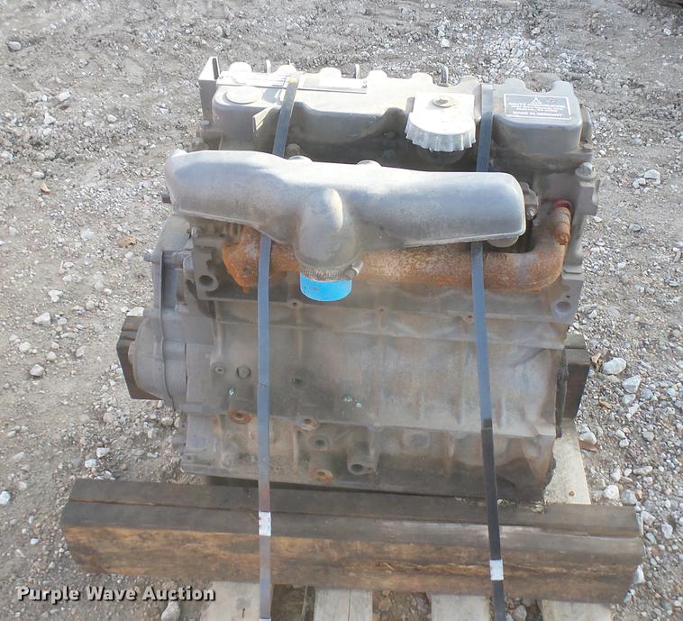 image for item DX9872 Deutz BF4M1011 four cylinder diesel engine