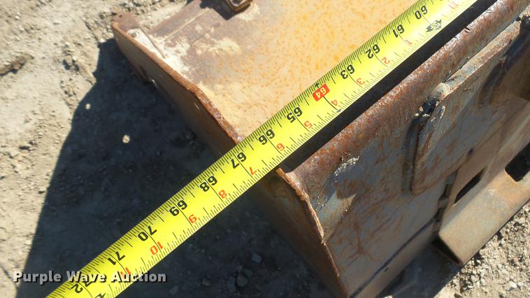 image for item ED9245 68" low profile skid steer bucket