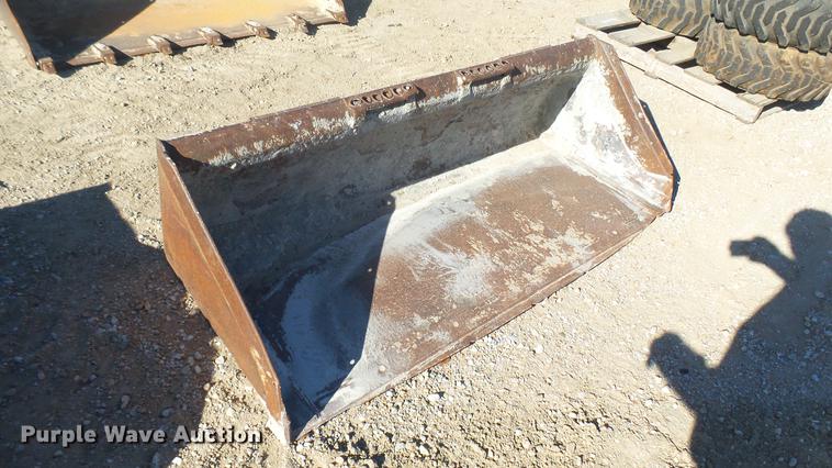 image for item ED9246 68"W skid steer bucket