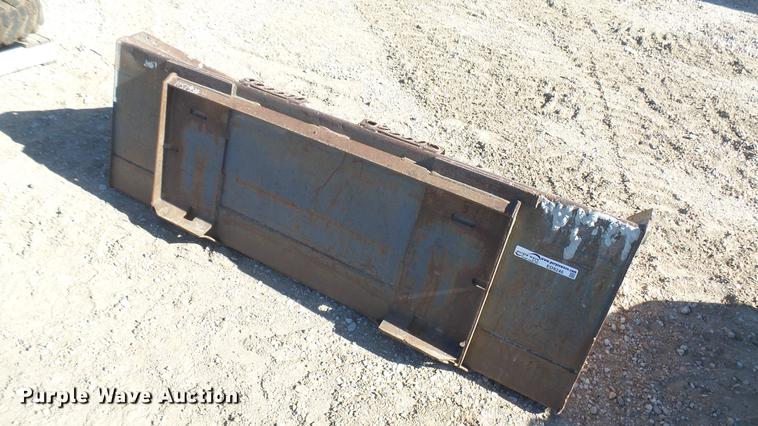 image for item ED9246 68"W skid steer bucket